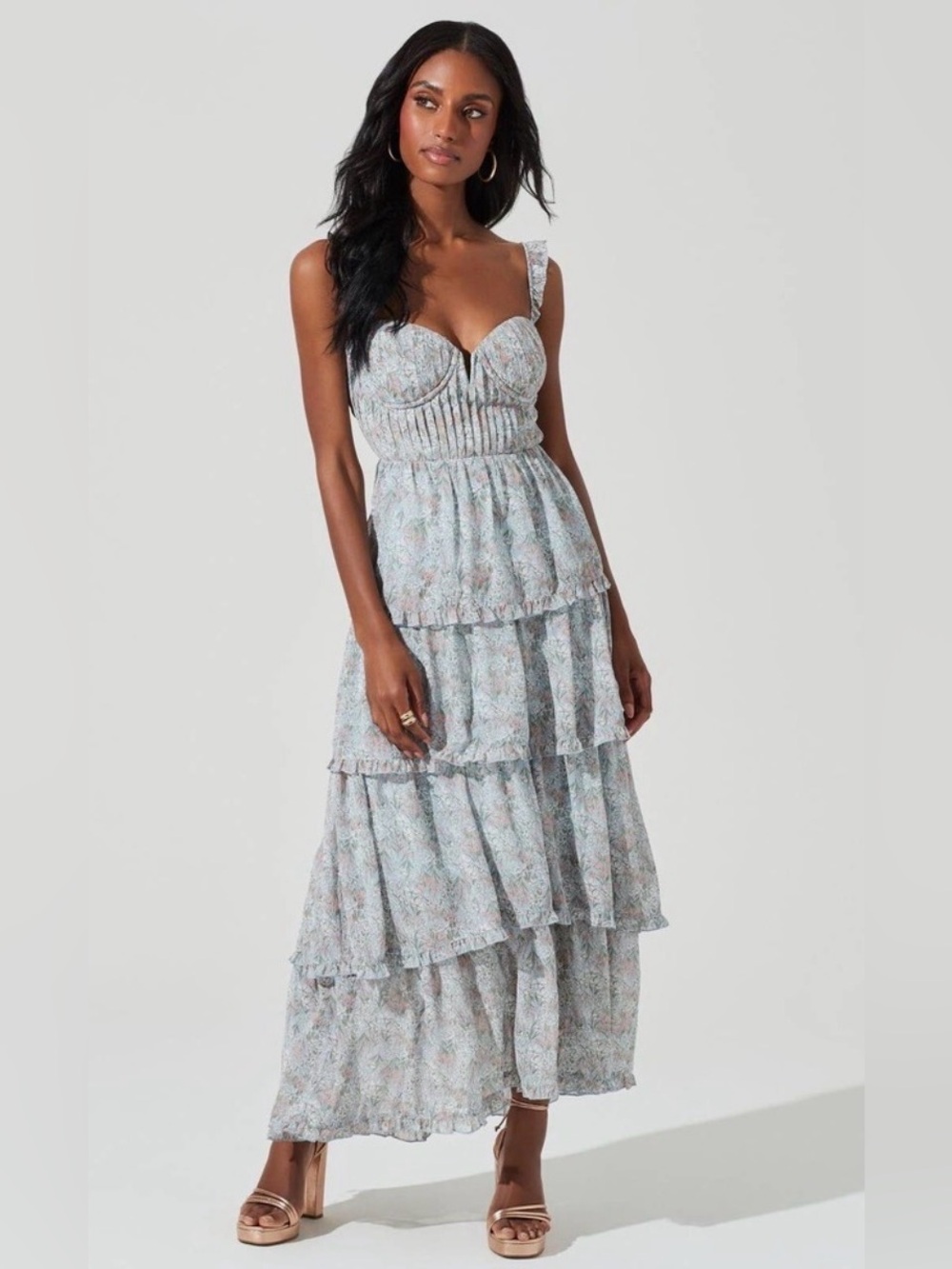Astr the label Tiered Floral Maxi Dress in Pale Blue Sz Medium NWT